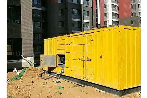 玉泉发电机租赁中燃油压力过低会对发动机的哪些部件造成损坏？